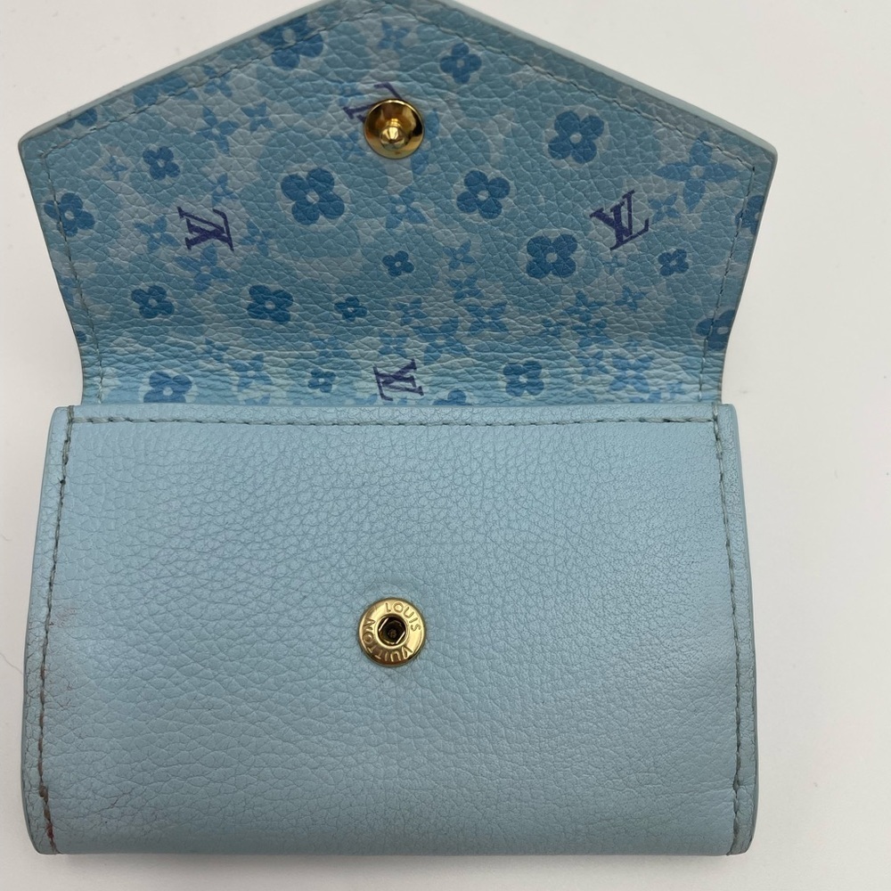 Louis Vuitton rare lock Light mini Blue Wallet - Picture 11 of 16